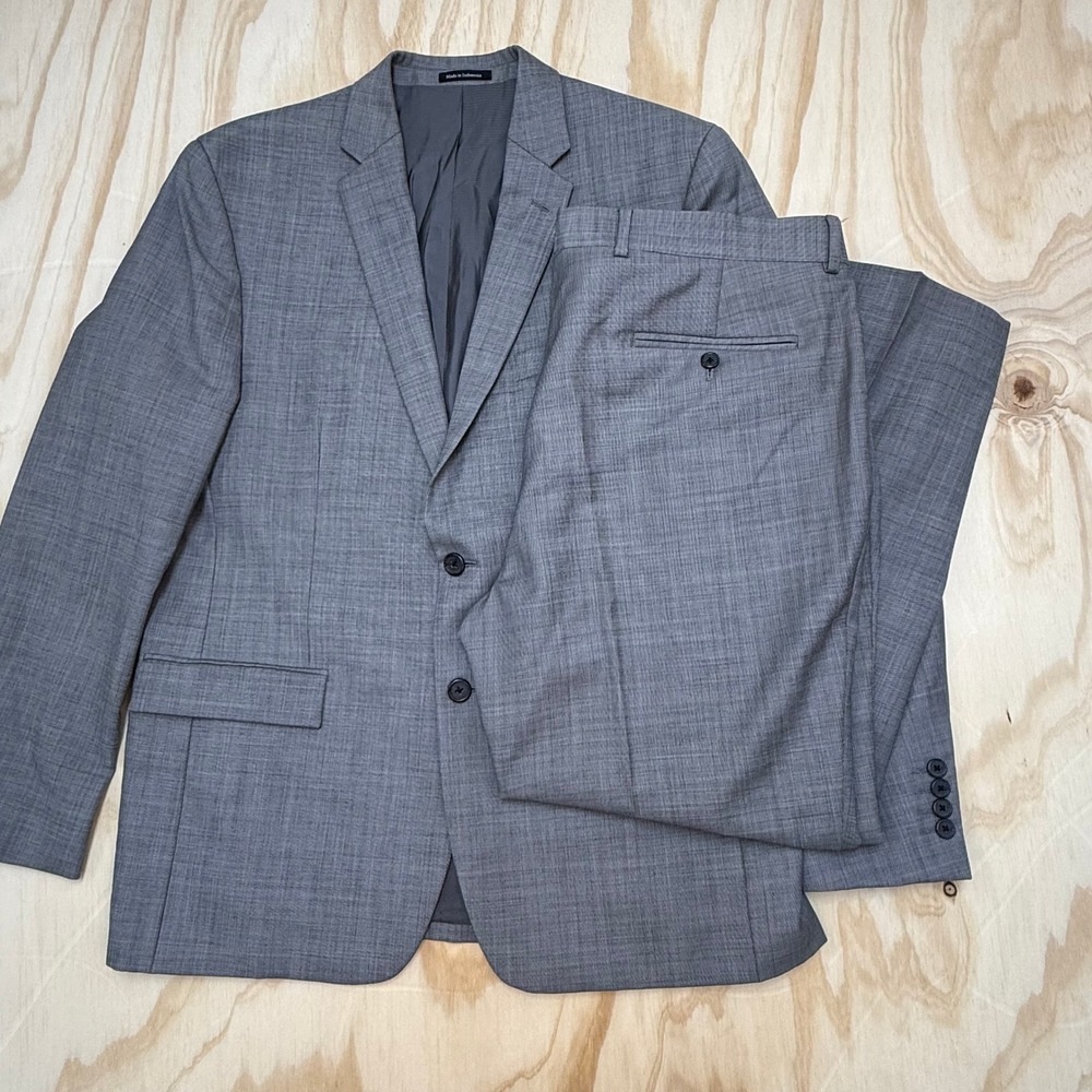Egara Mens Slim Fit 100% Wool Grey Sharkskin 2-Piece Suit 44R Jacket 38W Pants